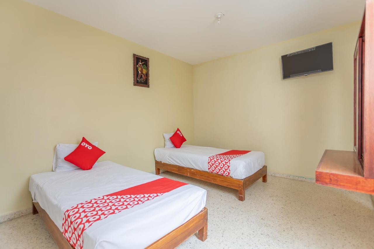 Oyo Hotel Emperador, Oaxaca in Oaxaca