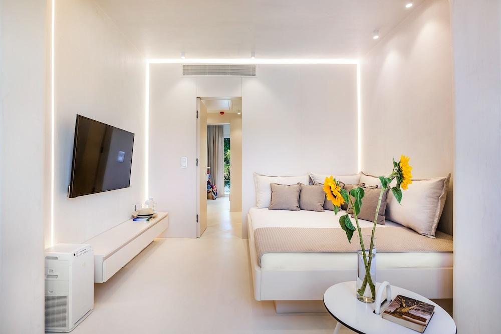 Cocoons Luxury Suites & Villas