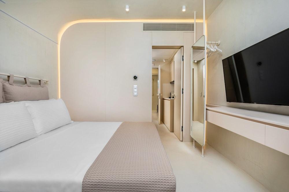 Cocoons Luxury Suites & Villas