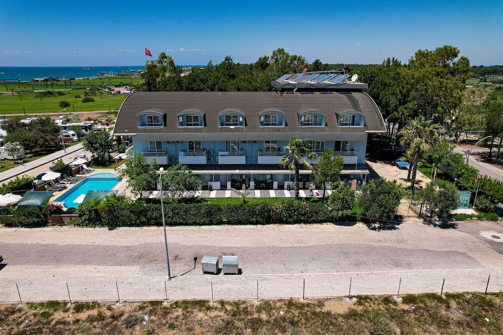 Prenses Sealine Beach Hotel