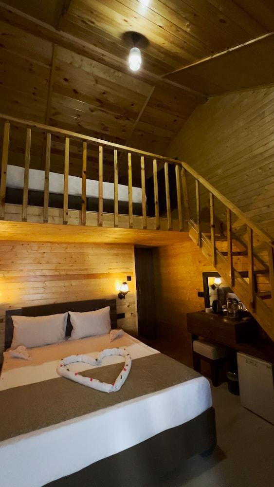 Prenses Sealine Beach Hotel