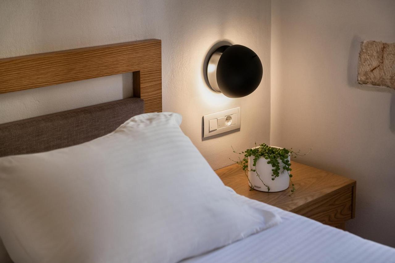 Hotel Off 