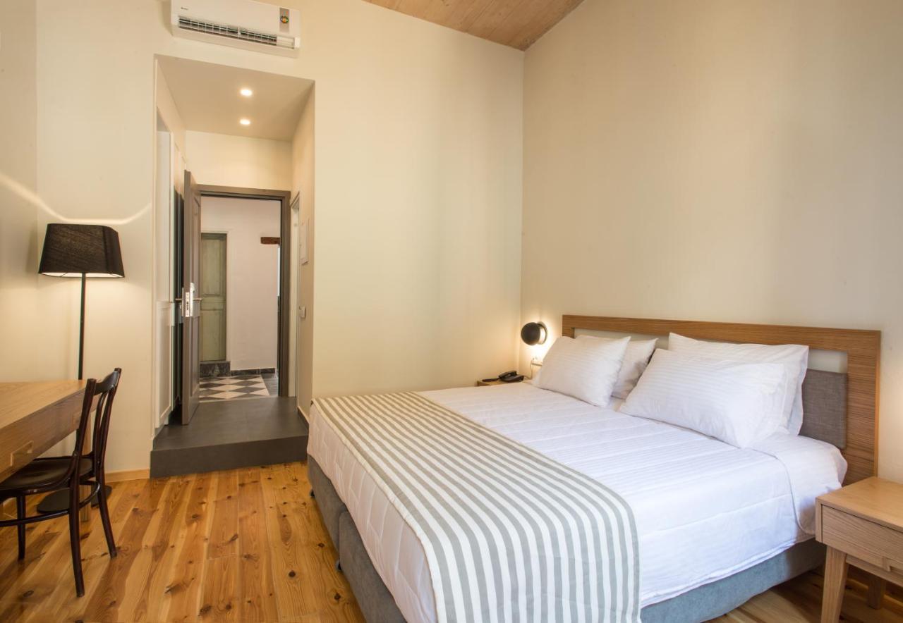 Hotel Off 