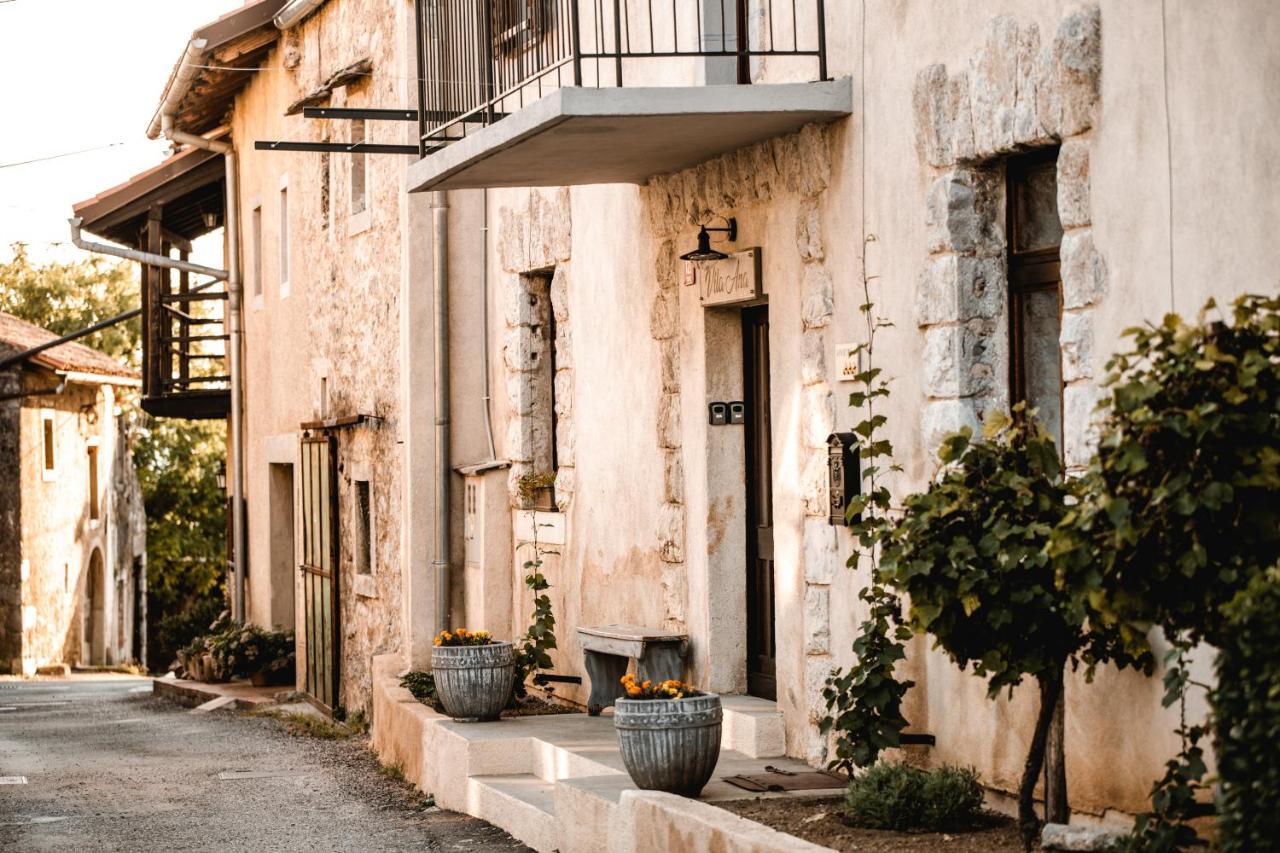Vila Ana in Stanjel