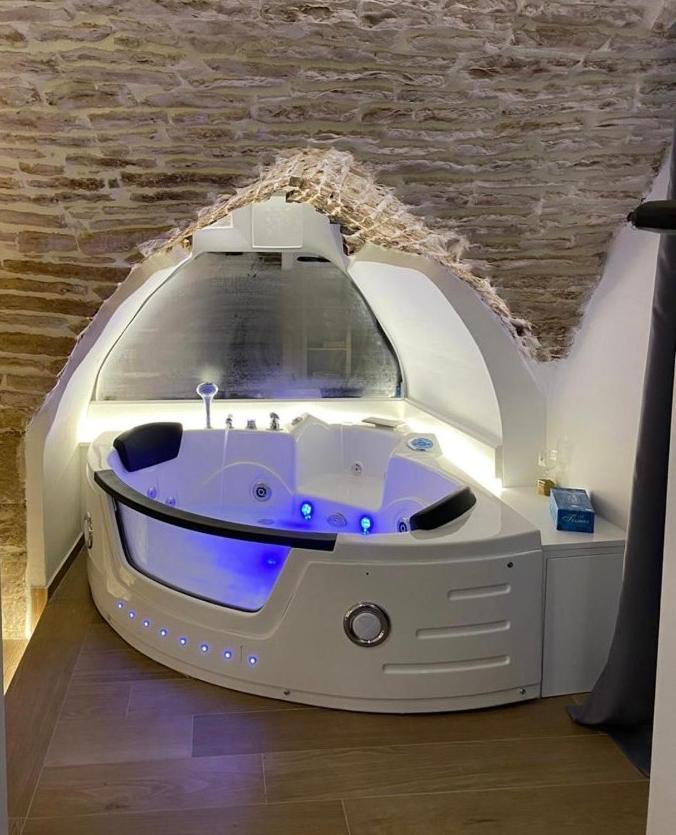 Suite SPA of Dreams à Bitonto