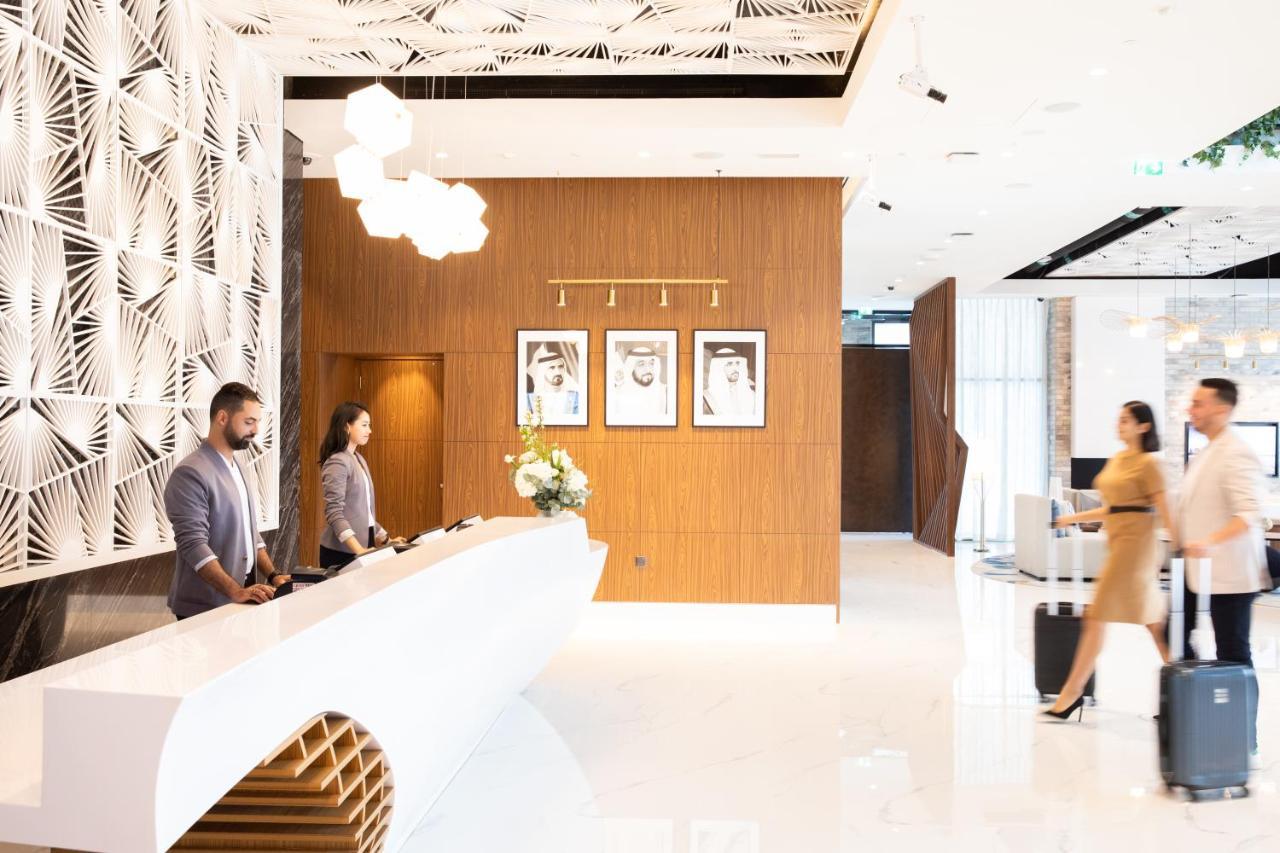 Adagio Premium The Palm