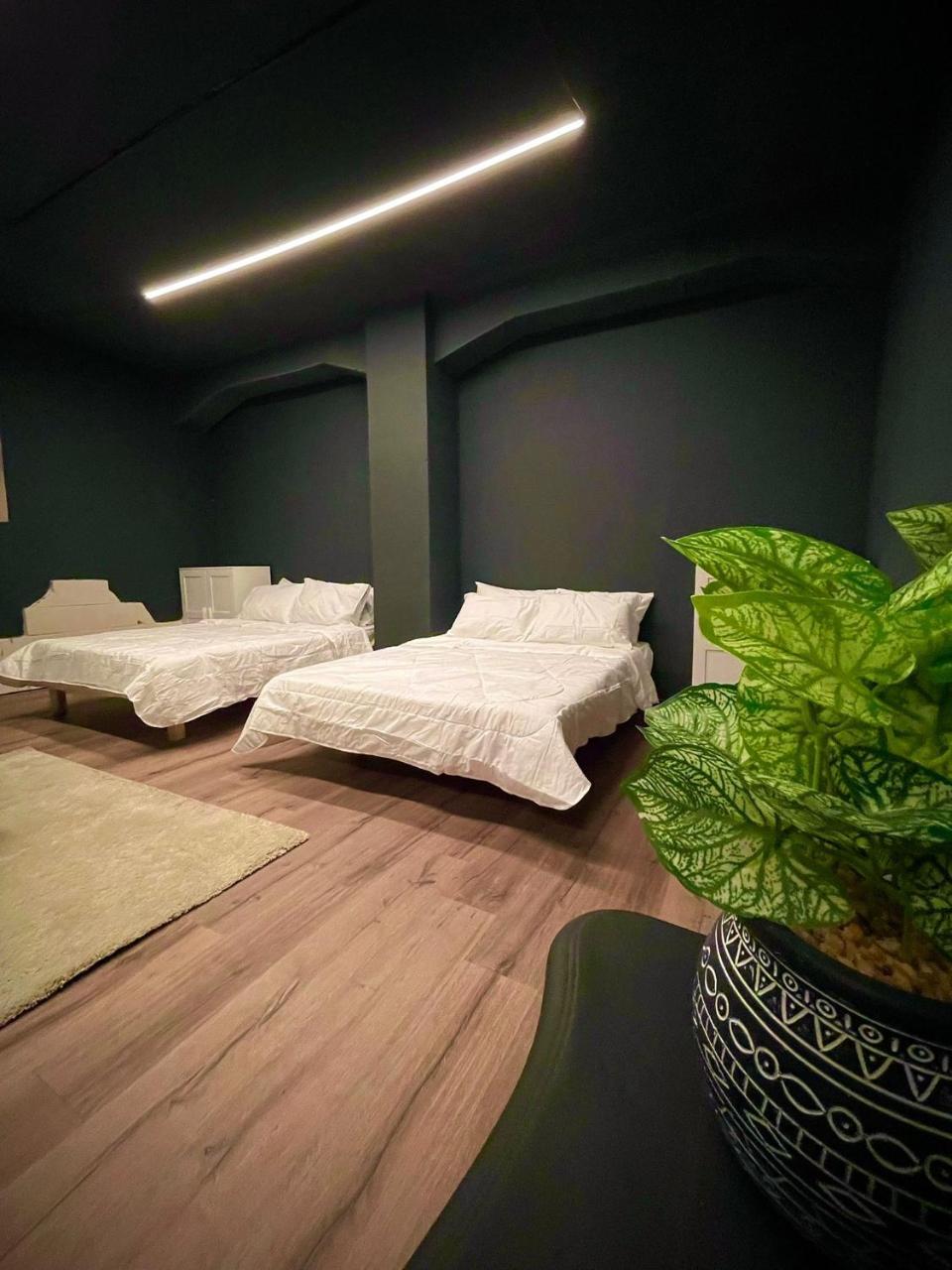 Ofek's Place - Midtown Tlv (adults Only)