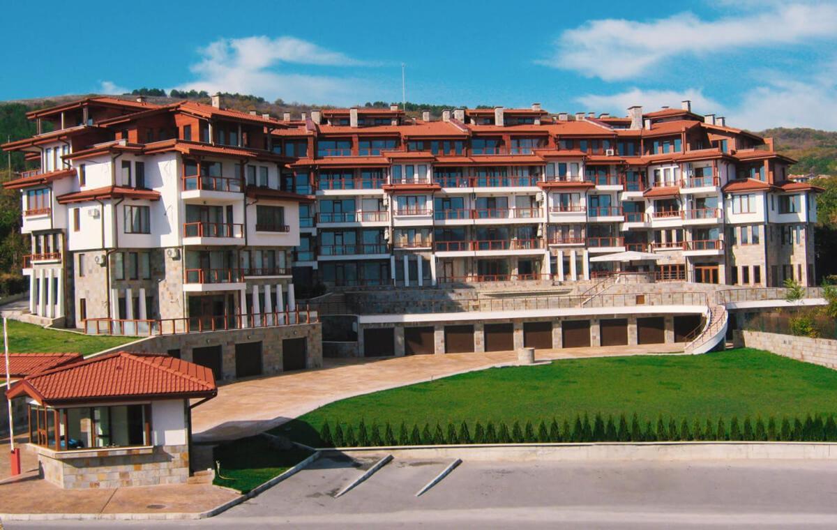Apartament Za Gosti Dilqna V Kompleks Garden Palace Balchik