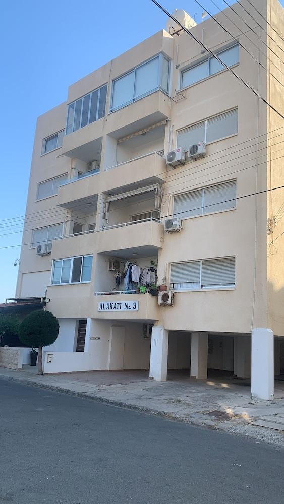 Mackenzie Seaview Paradise