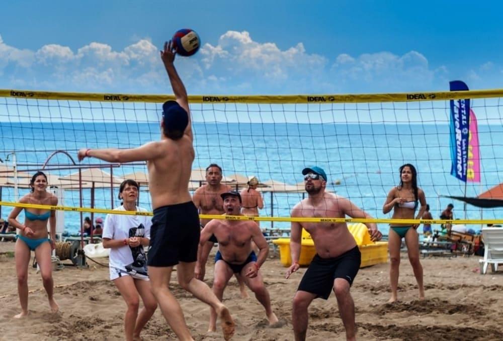 Dedeman Kemer Resort