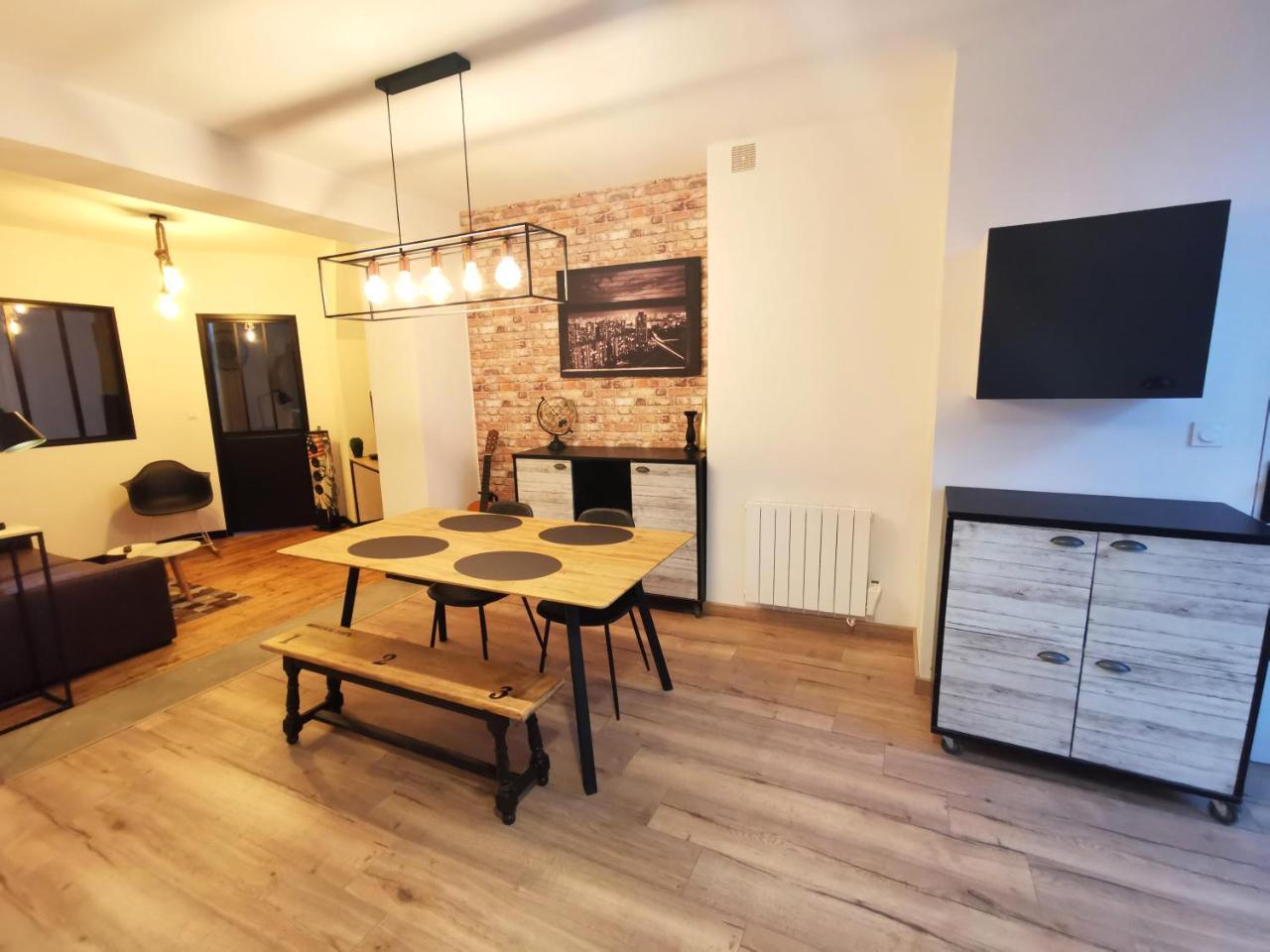 Le Brooklyn Superbe Appartement Proximite Vieille Ville in Boulogne-sur-mer