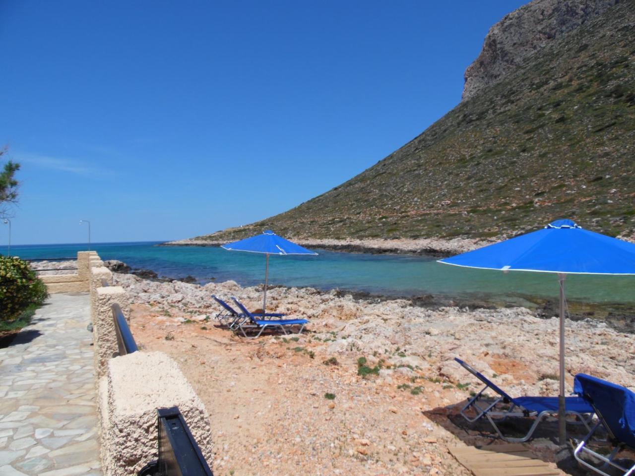 Little Bay Apartments 2 *