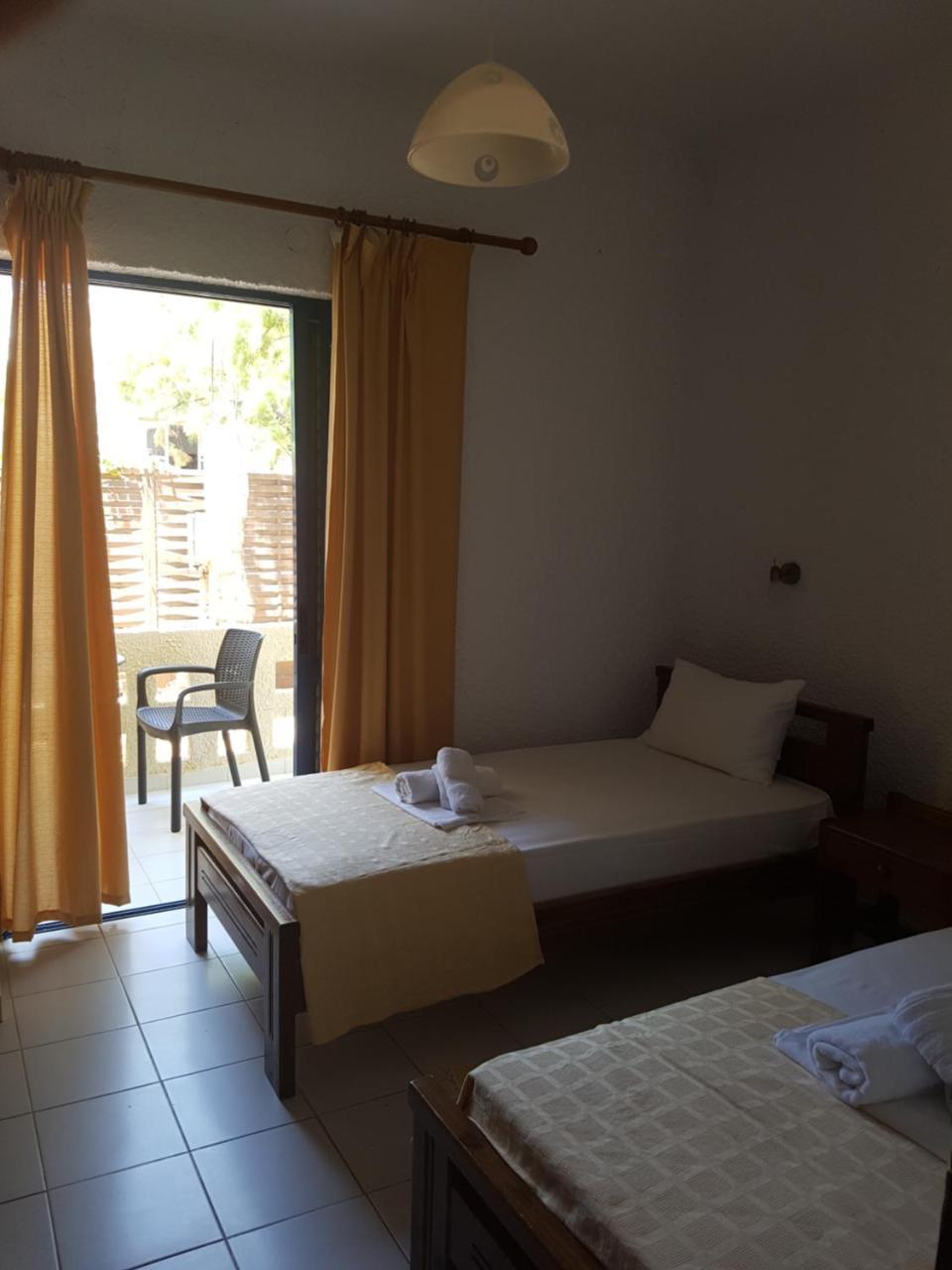 Little Bay Apartments 2 *