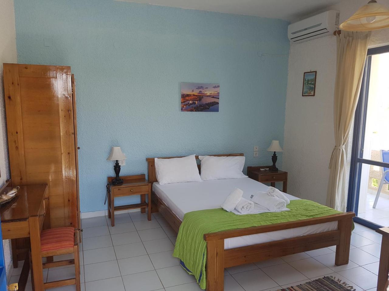 Little Bay Apartments 2 *