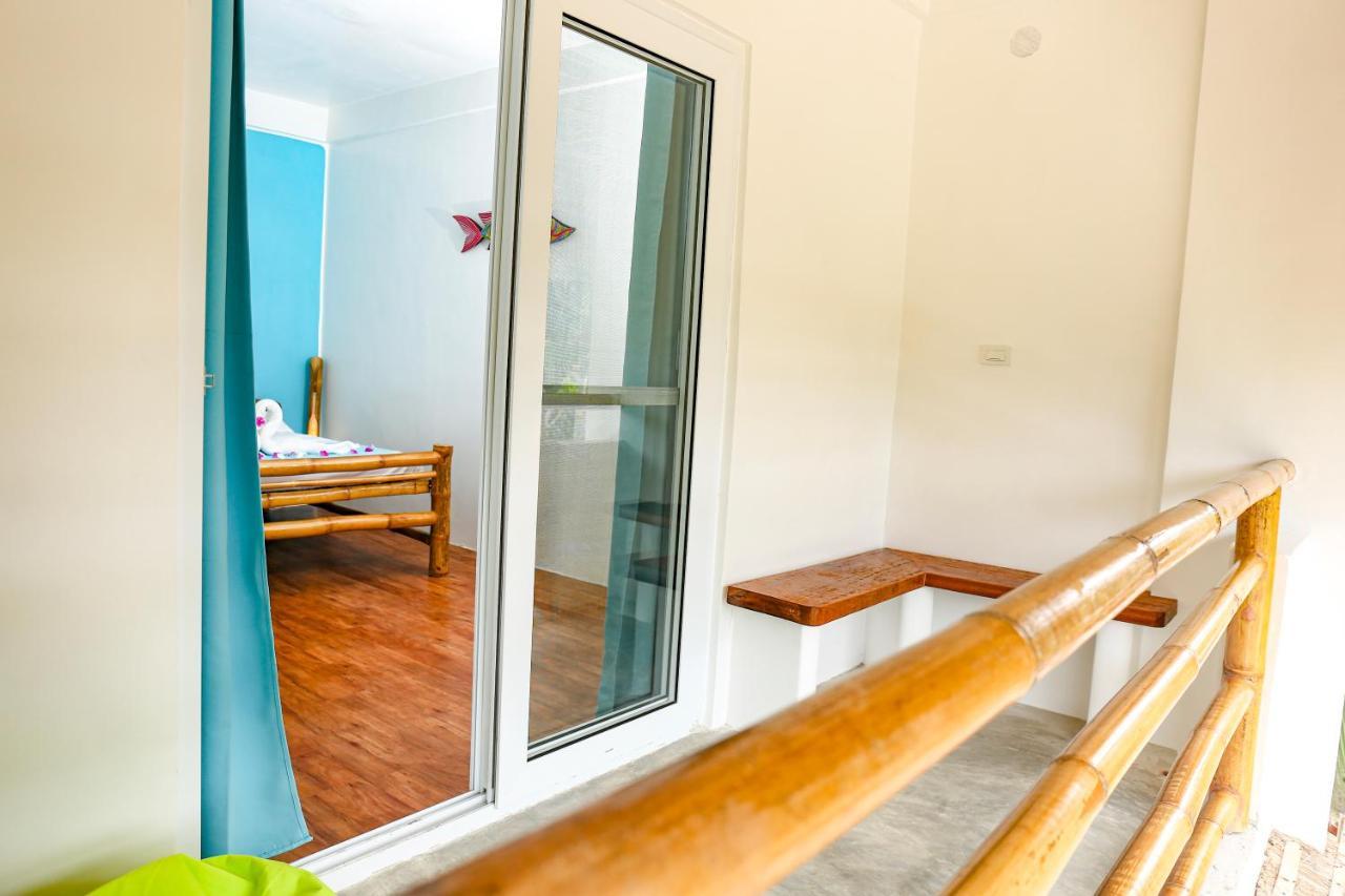 Lunazul Guesthouse