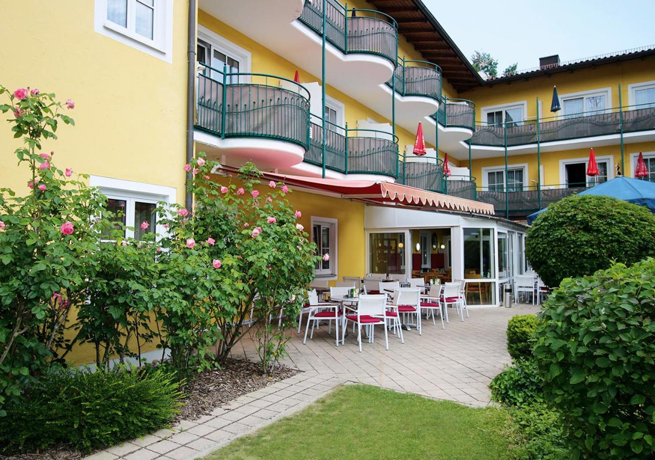 Hotel Promenade in Bad-fuessing