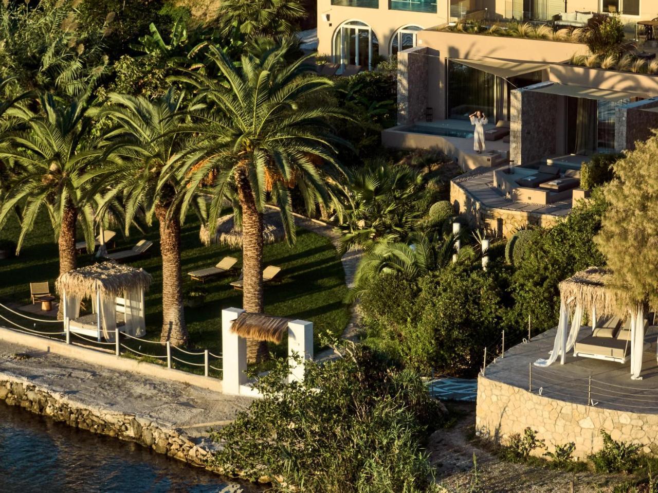 Calypso Suites  Villas Zakynthos