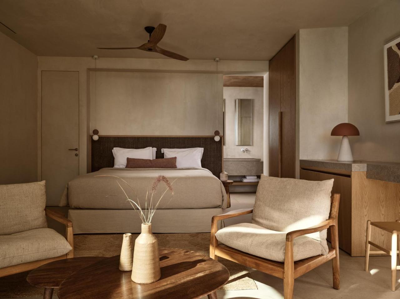 Calypso Suites  Villas Zakynthos