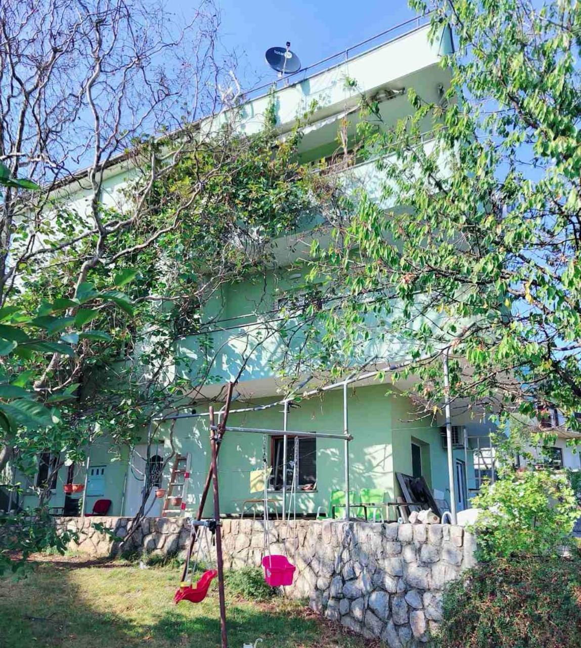 Green House à Cavle