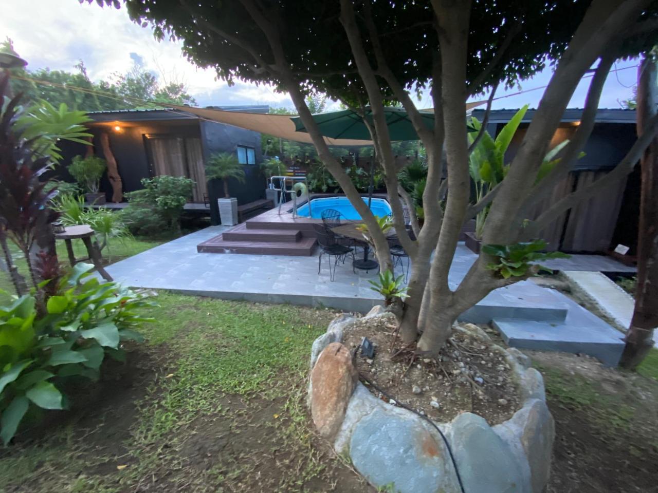 Hilltop Cabins (Calatagan, Batangas)