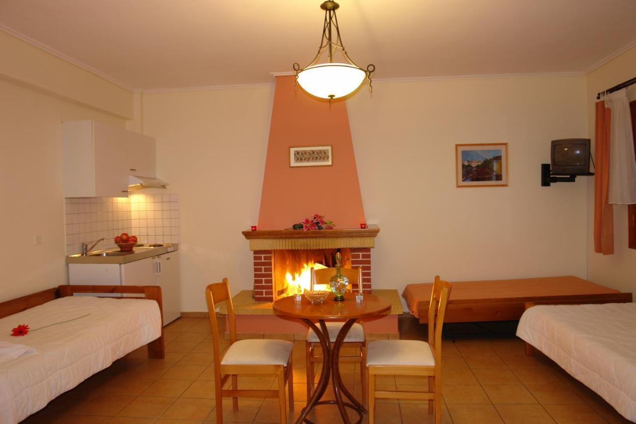 Guesthouse Chrisso 3 *