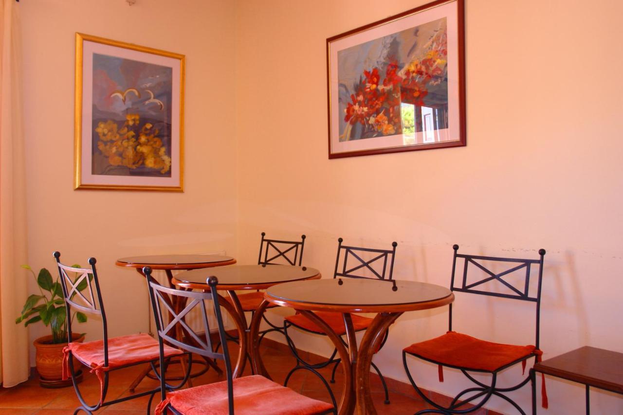 Guesthouse Chrisso 3 *