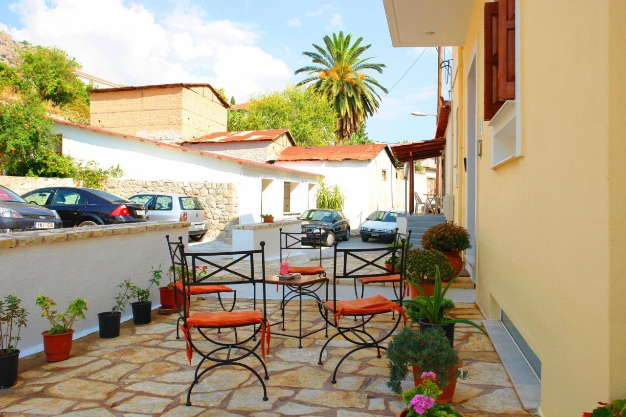 Guesthouse Chrisso 3 *