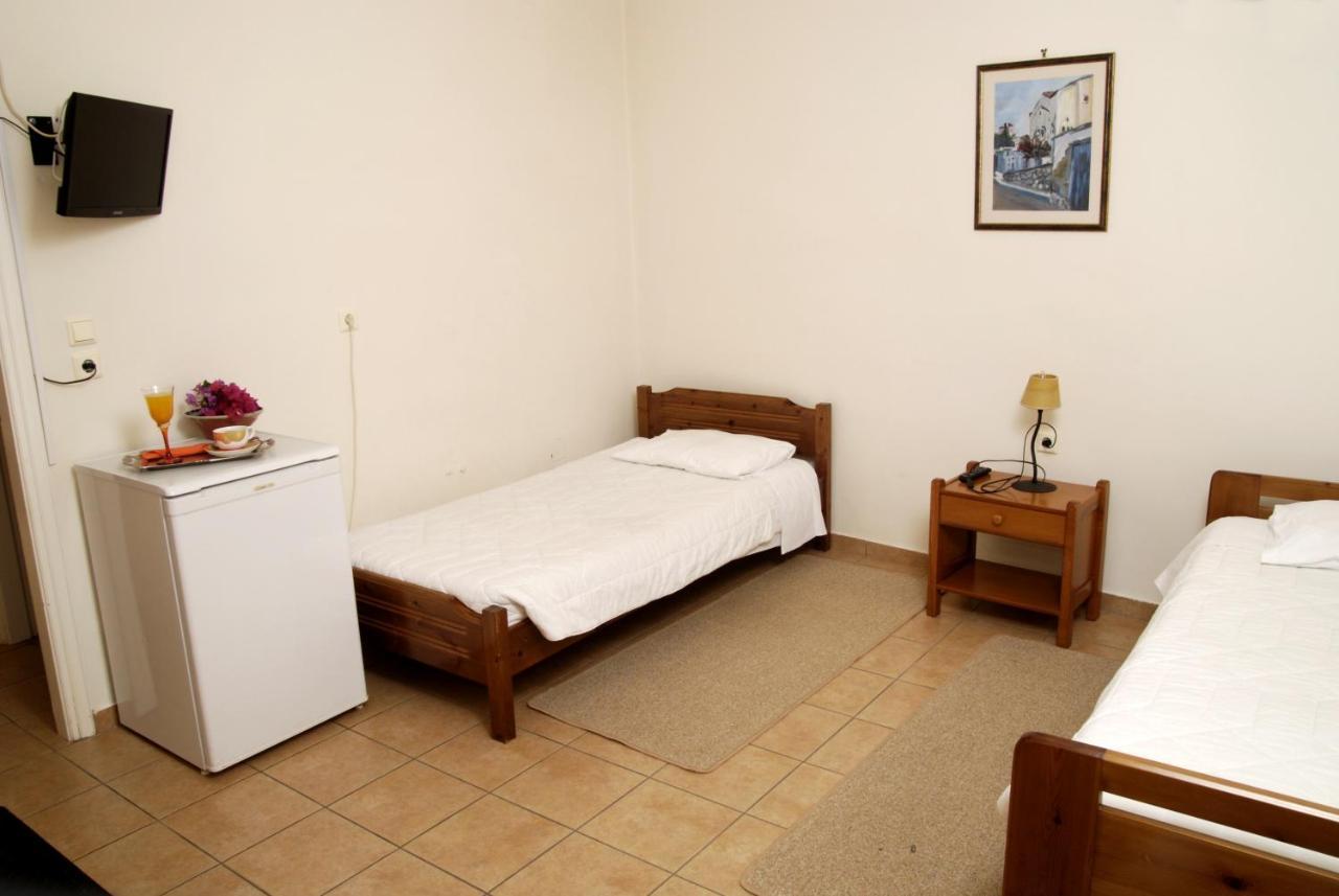 Guesthouse Chrisso 3 *
