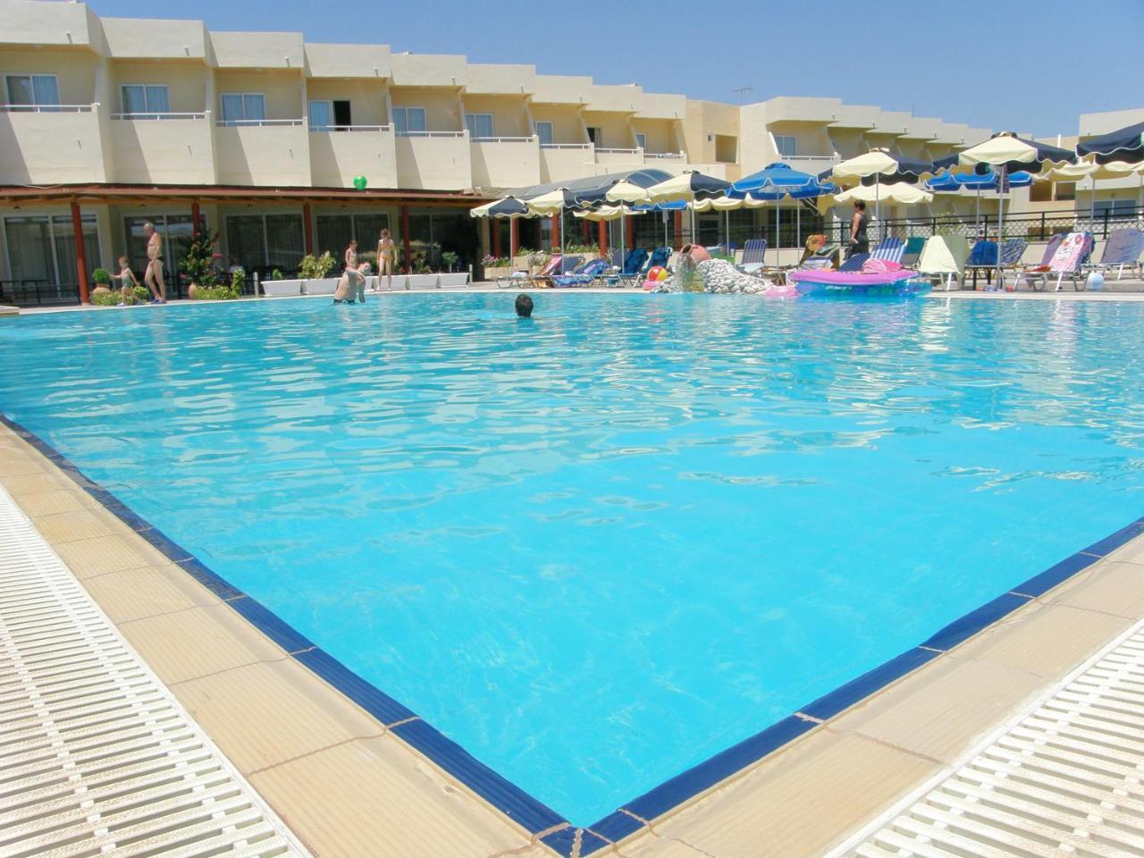Relax 3 *