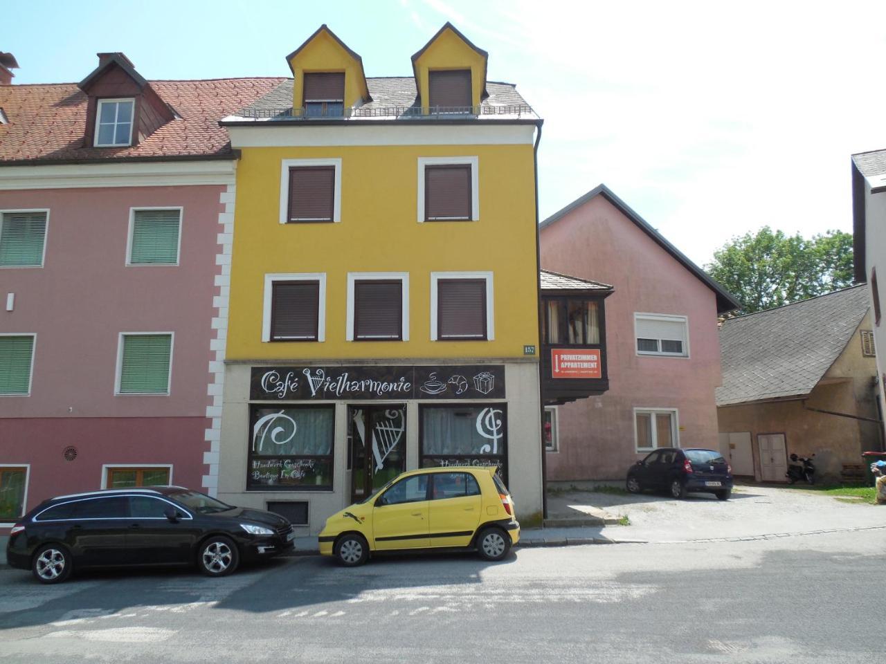 Cafe Vielharmonie Apart-Pension em Maria-lankowitz