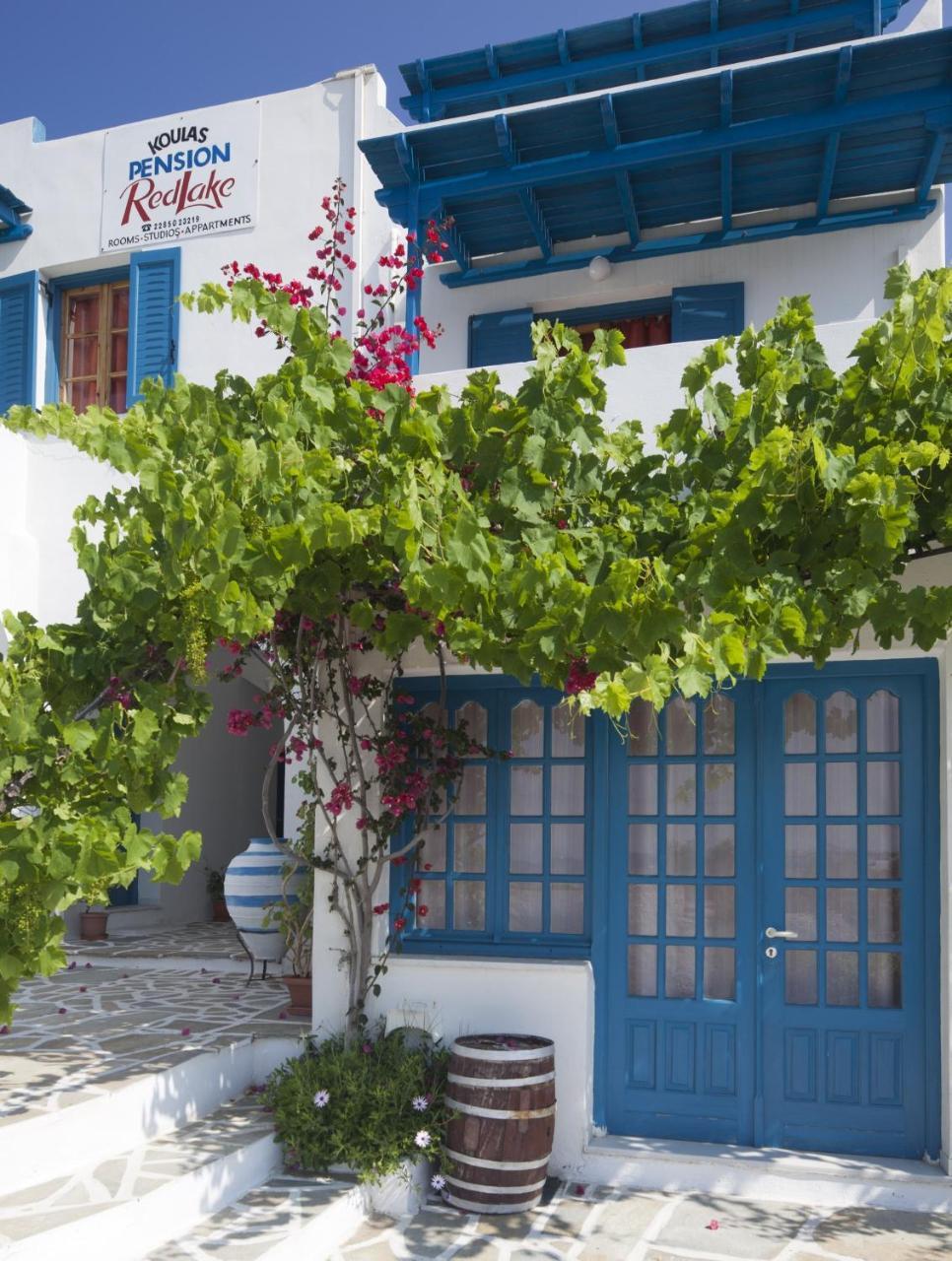 Koulas Pension Red Lake 
