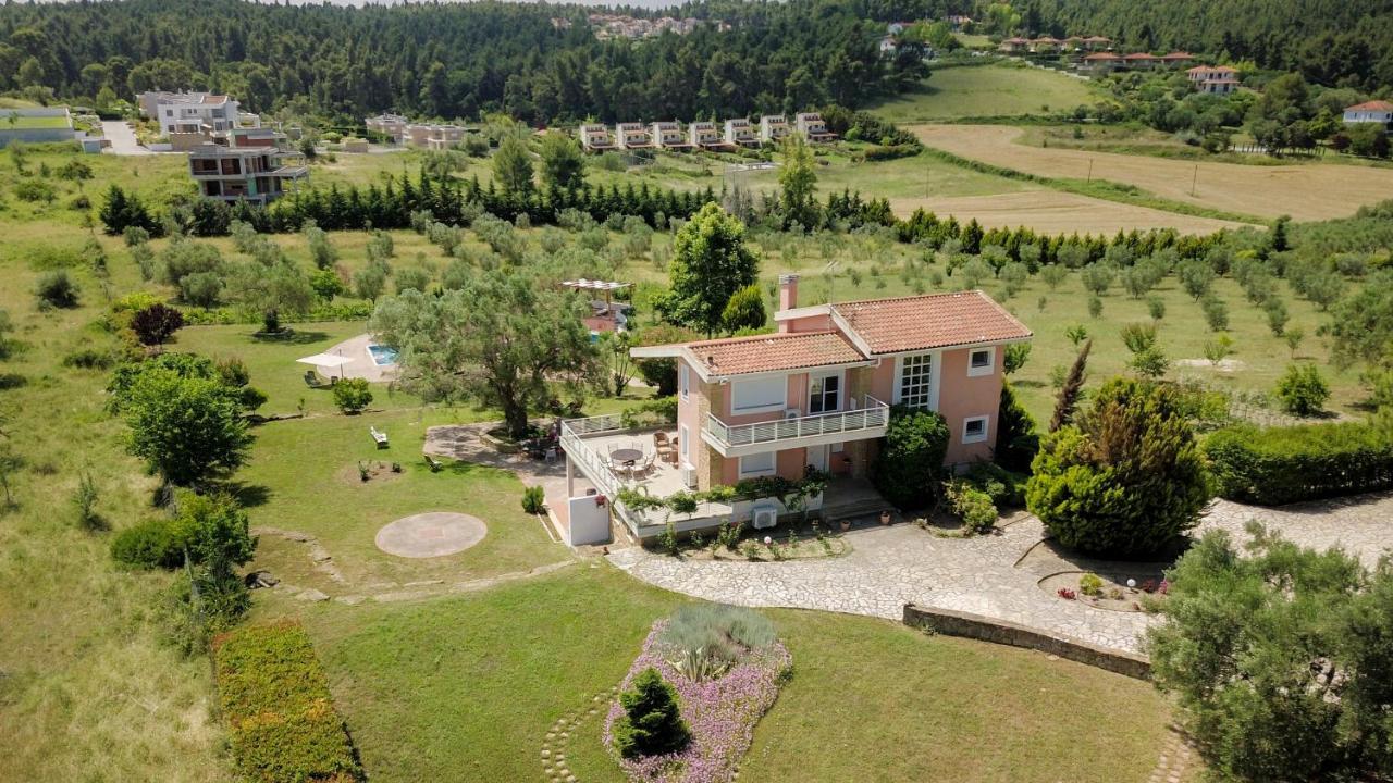 Exclusive Villa In Sani Area