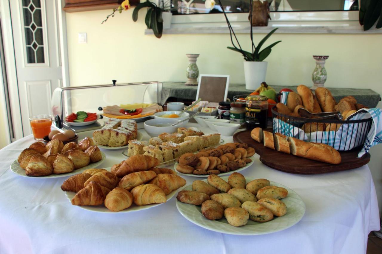 Miva Sea View Apartments 3 *