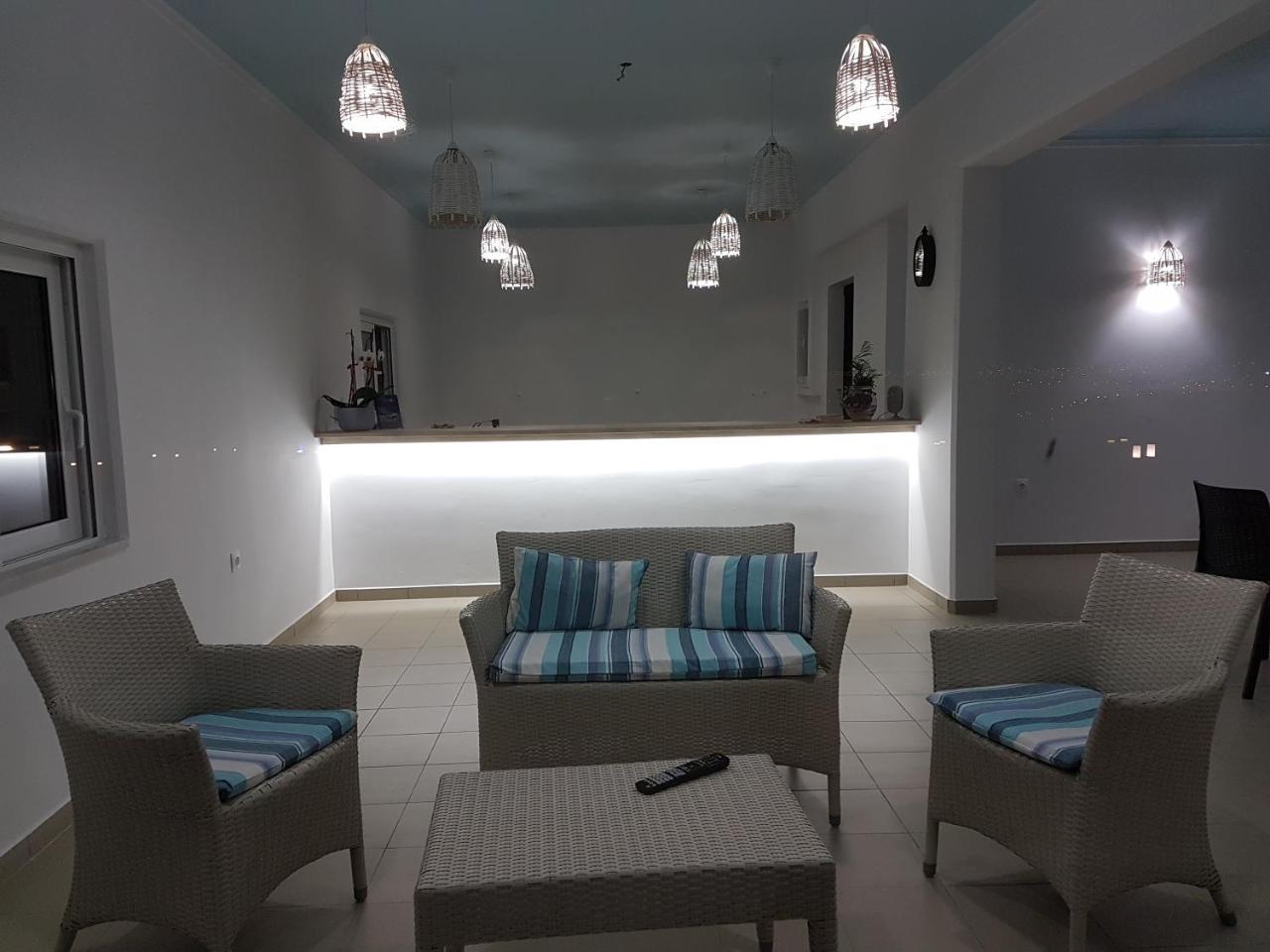 Miva Sea View Apartments 3 *