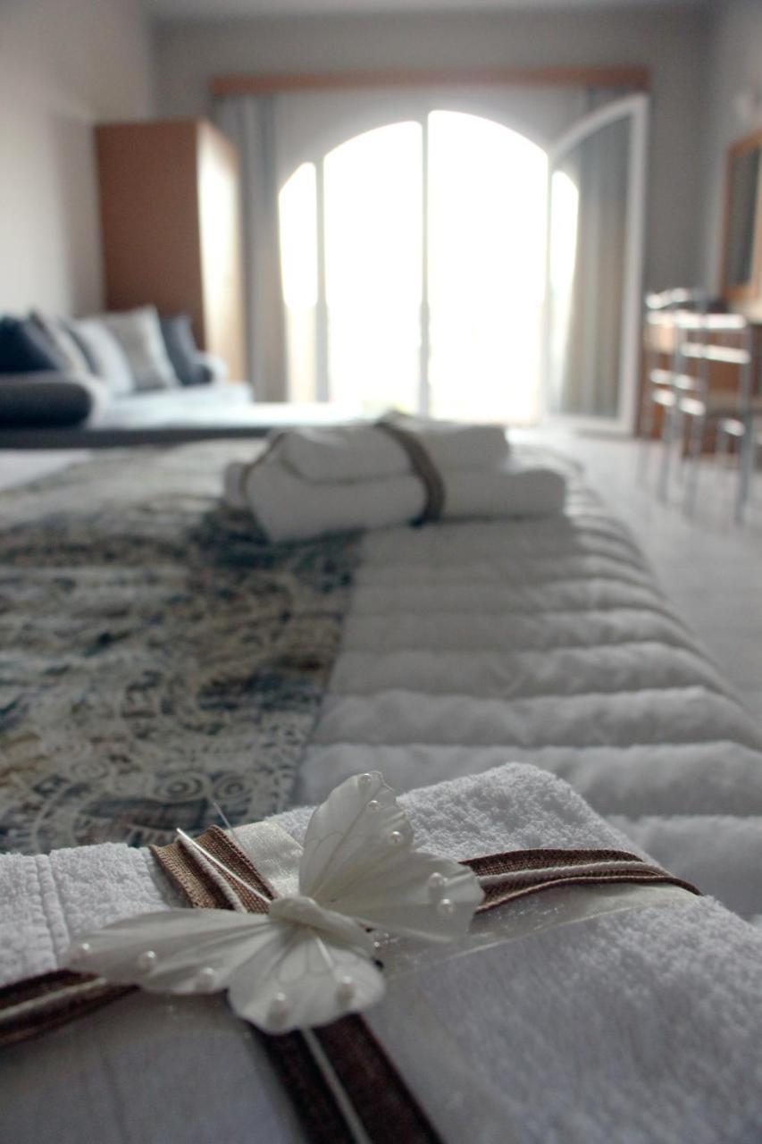 Miva Sea View Apartments 3 *