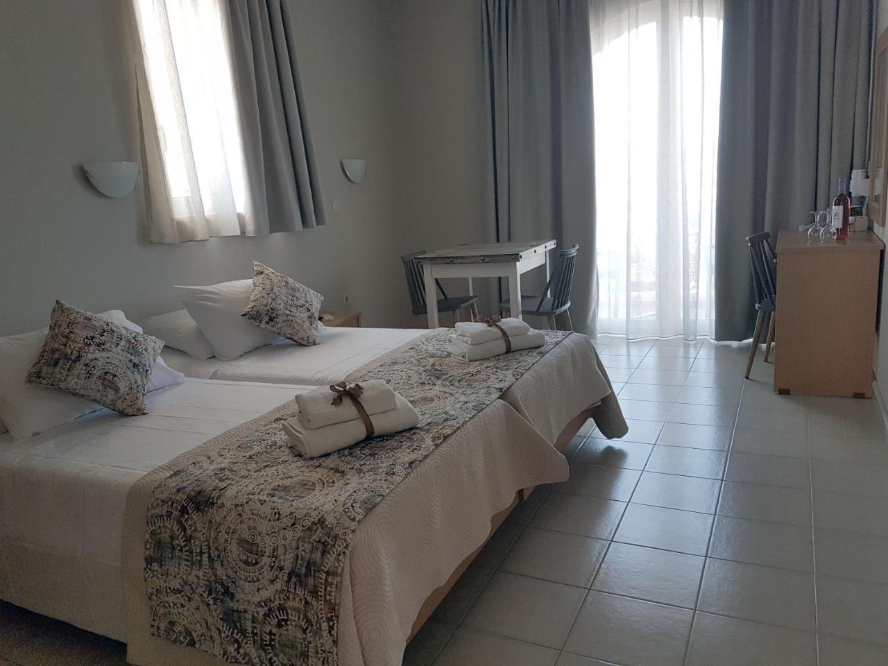 Miva Sea View Apartments 3 *