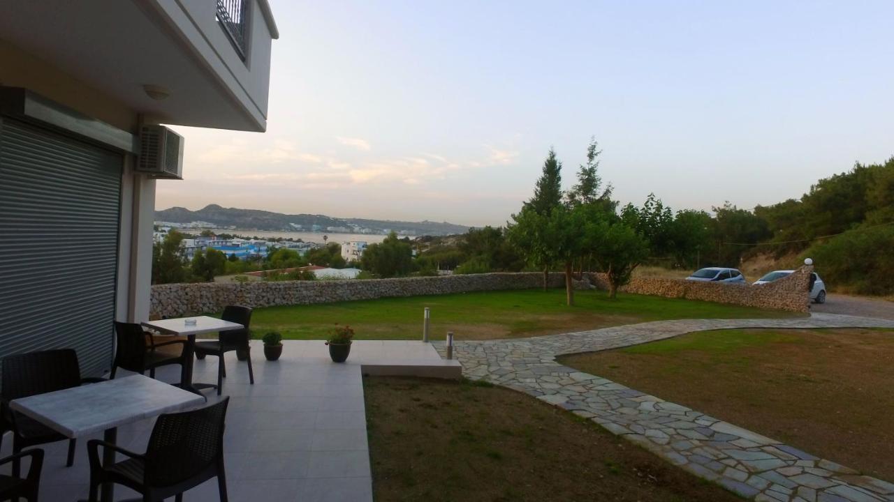 Miva Sea View Apartments 3 *
