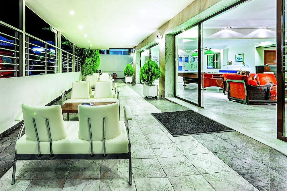 Elinotel Polis Hotel