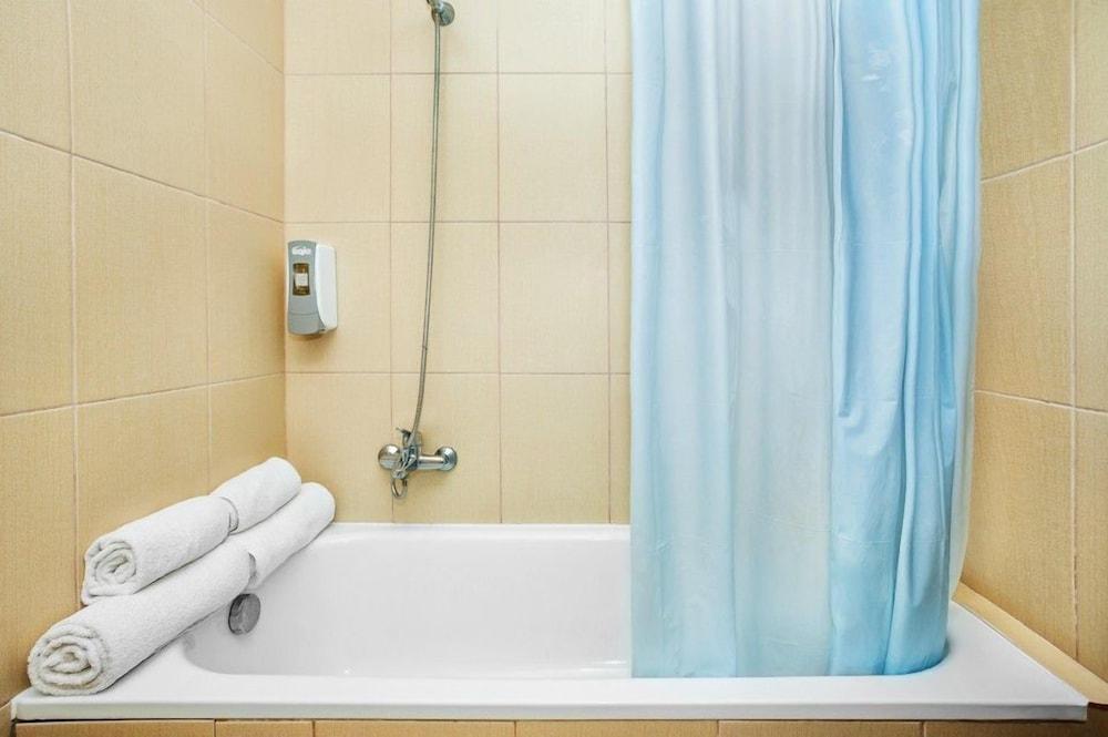 Elinotel Polis Hotel