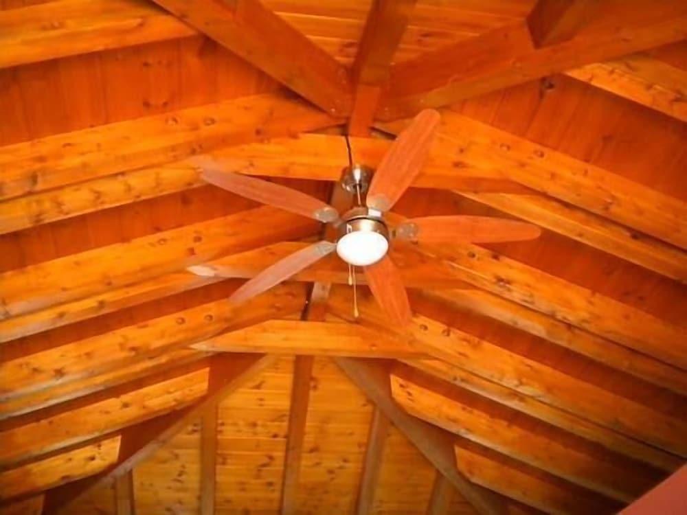 Pyrgos Luxury Country Home 3 *