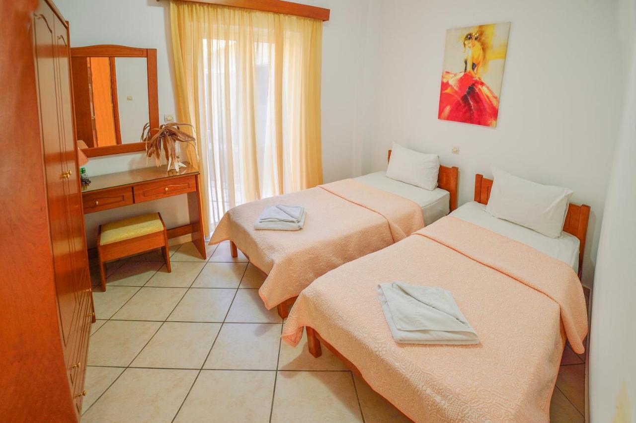 Villa Mimagia 3 *
