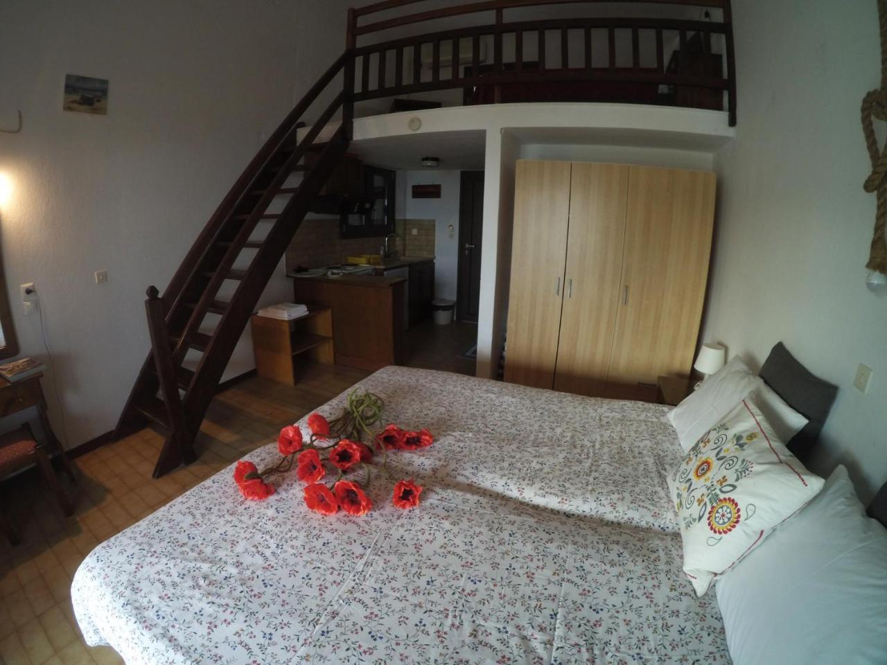 Villa Anna 1 *