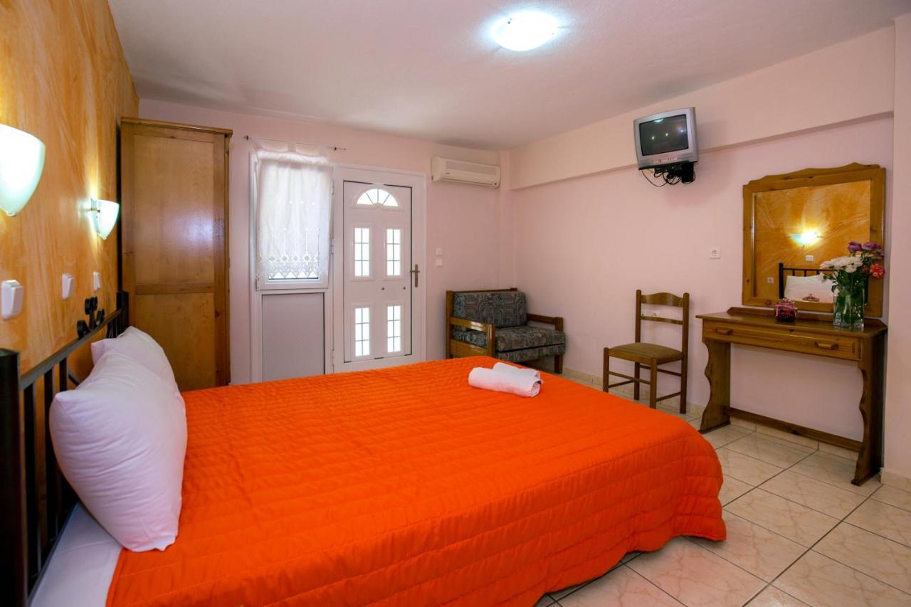 Studios Lampiris 3 *
