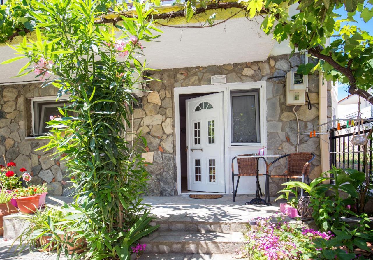 Studios Lampiris 3 *