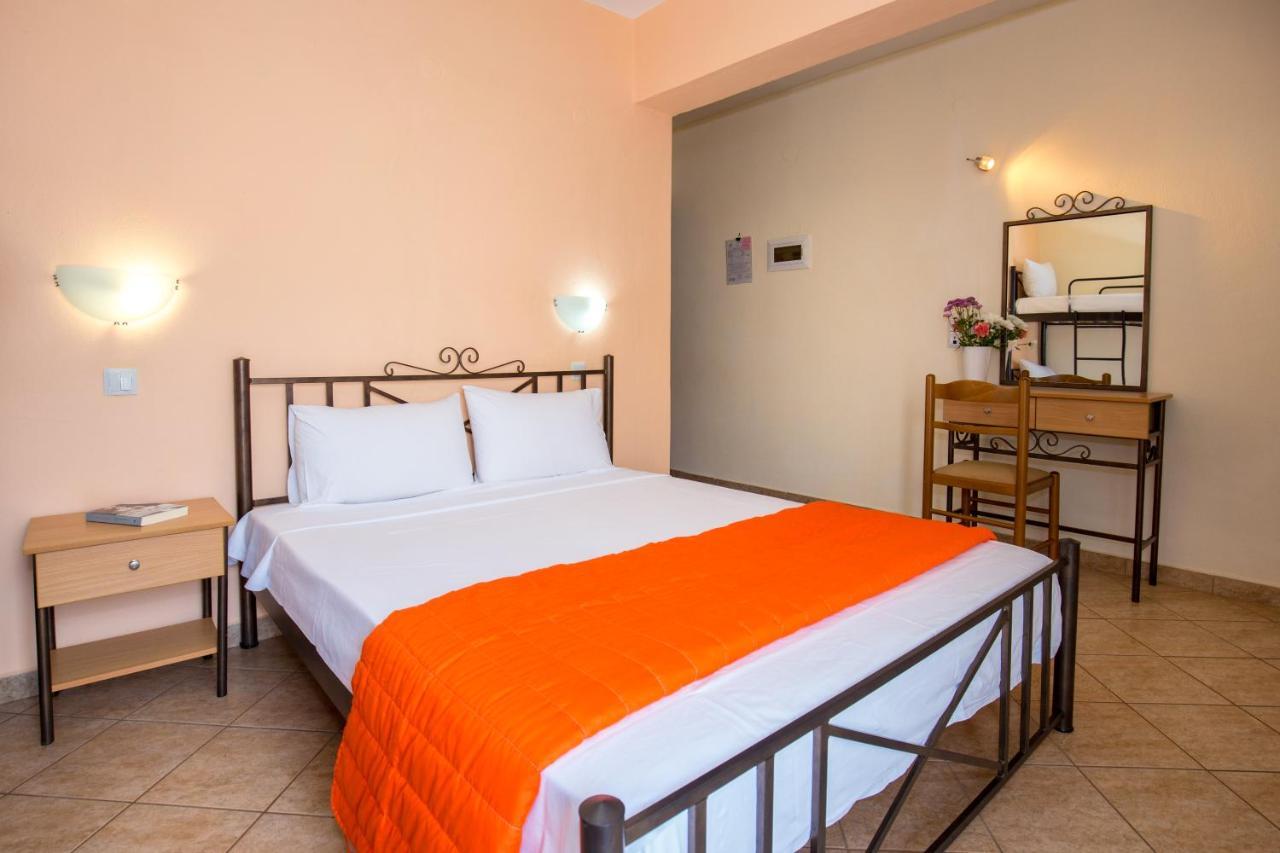 Studios Lampiris 3 *