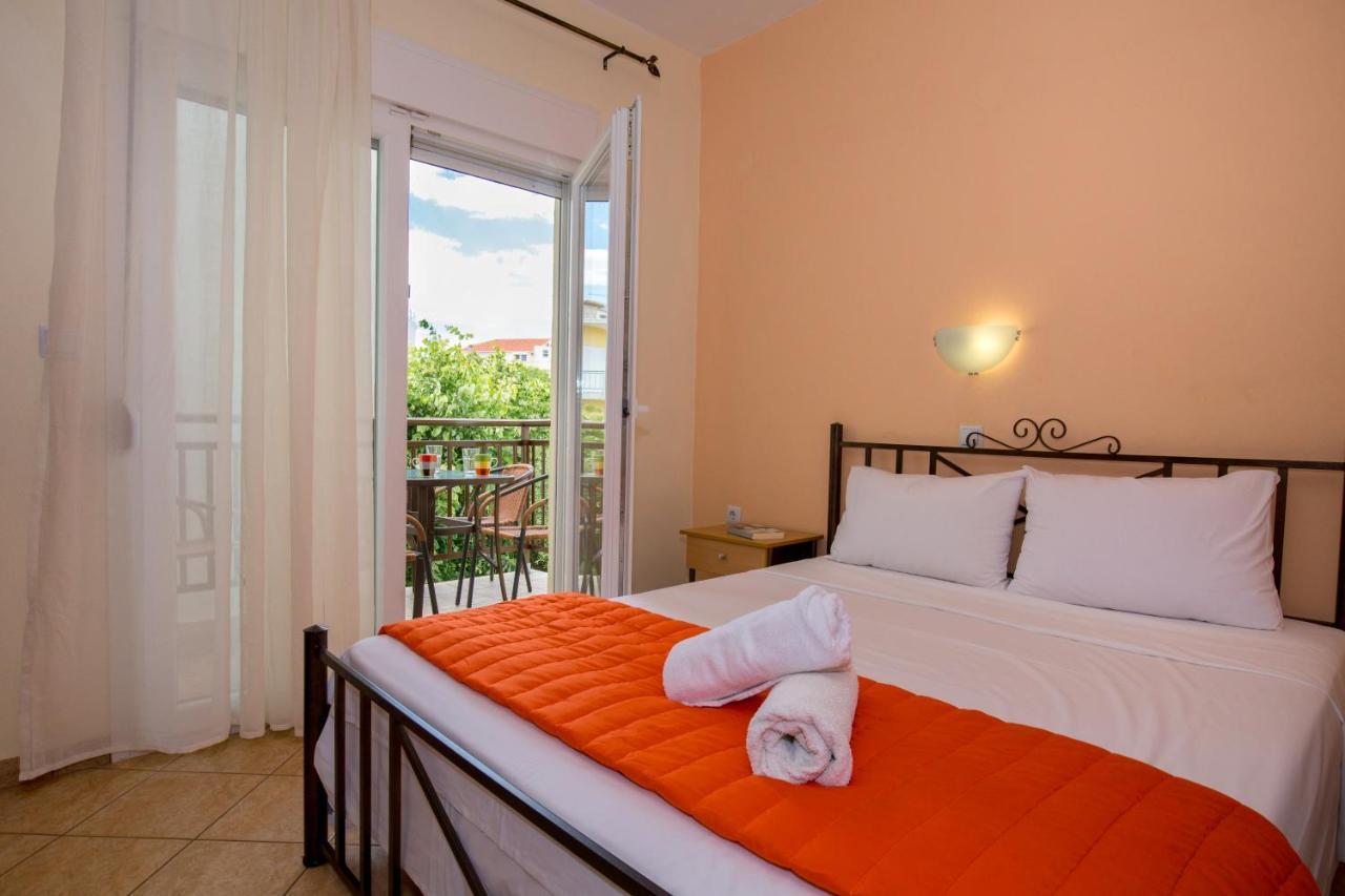 Studios Lampiris 3 *