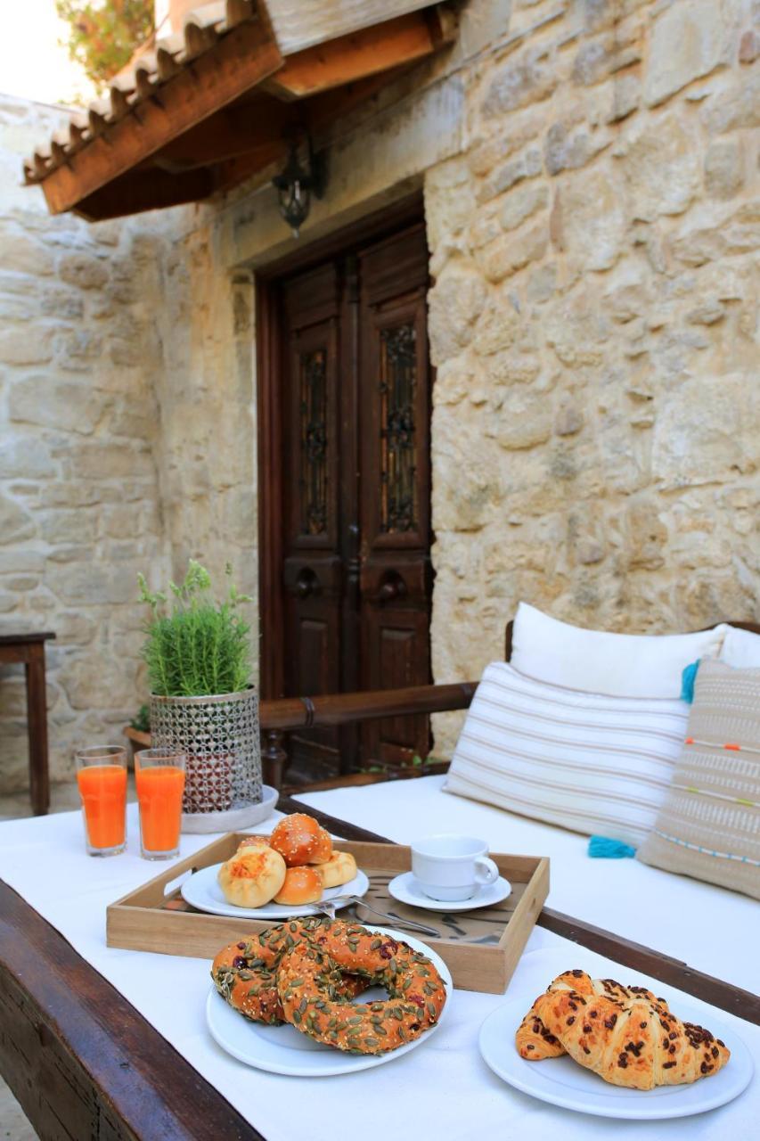 Villa Kamilari 3 *
