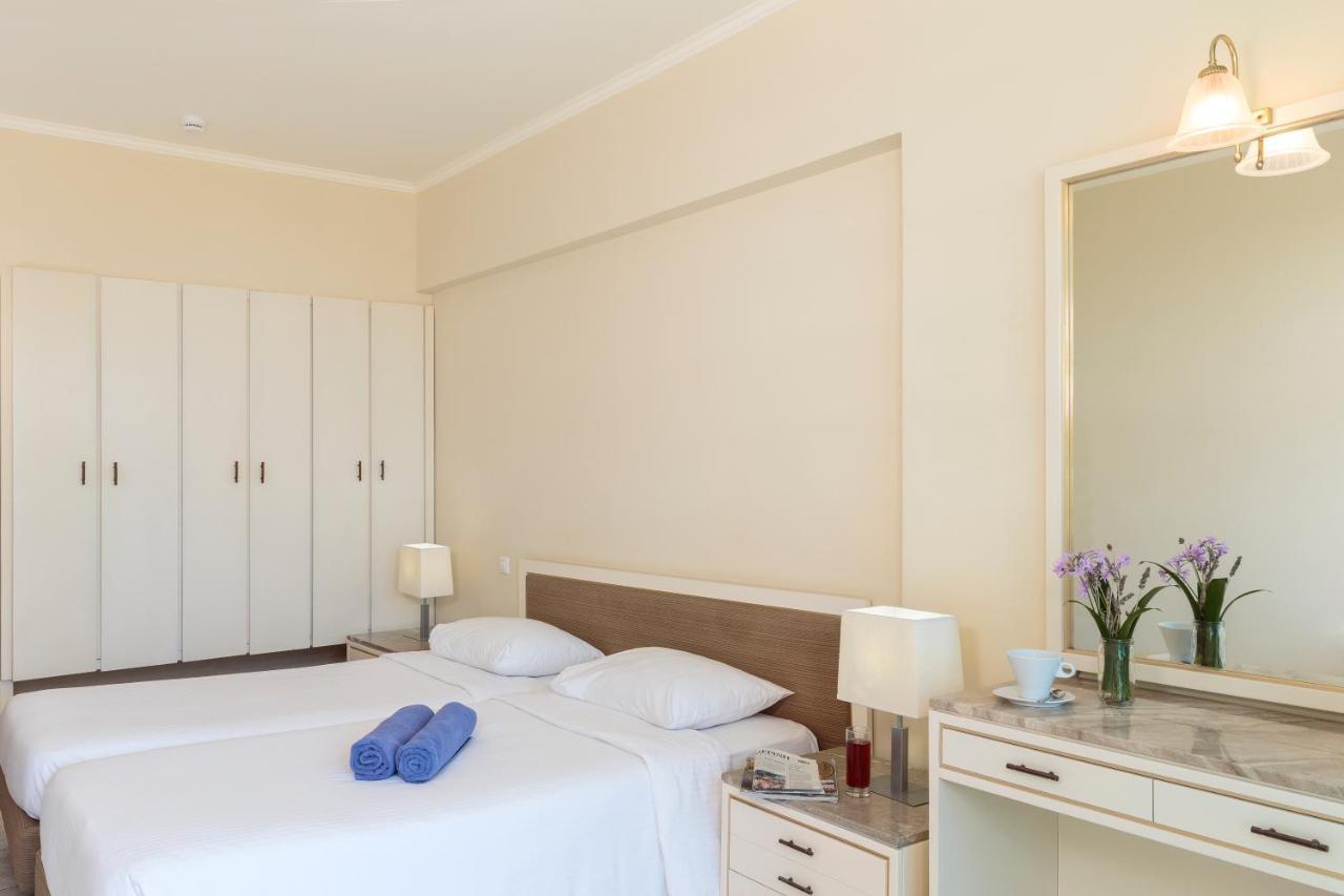 Aquarium View Hotel 4 *