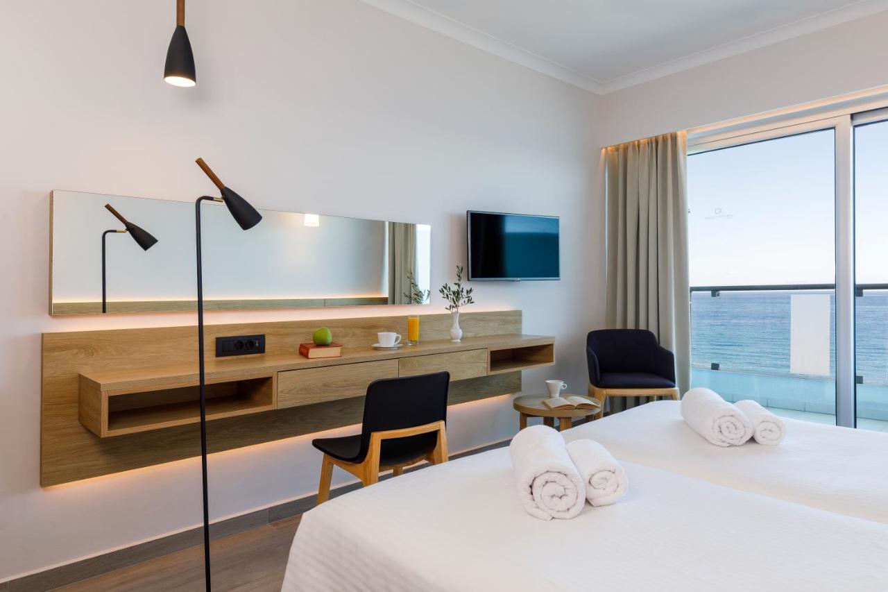 Aquarium View Hotel 4 *