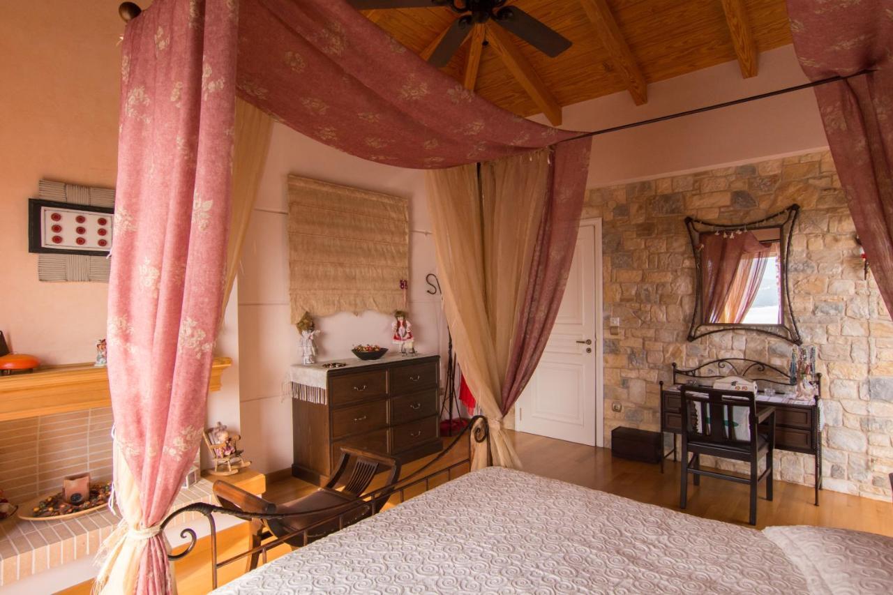 Villa Maira Luxurious With Private Swimming Pool